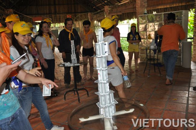 Team Building Sức Mạnh Đôi Tay
